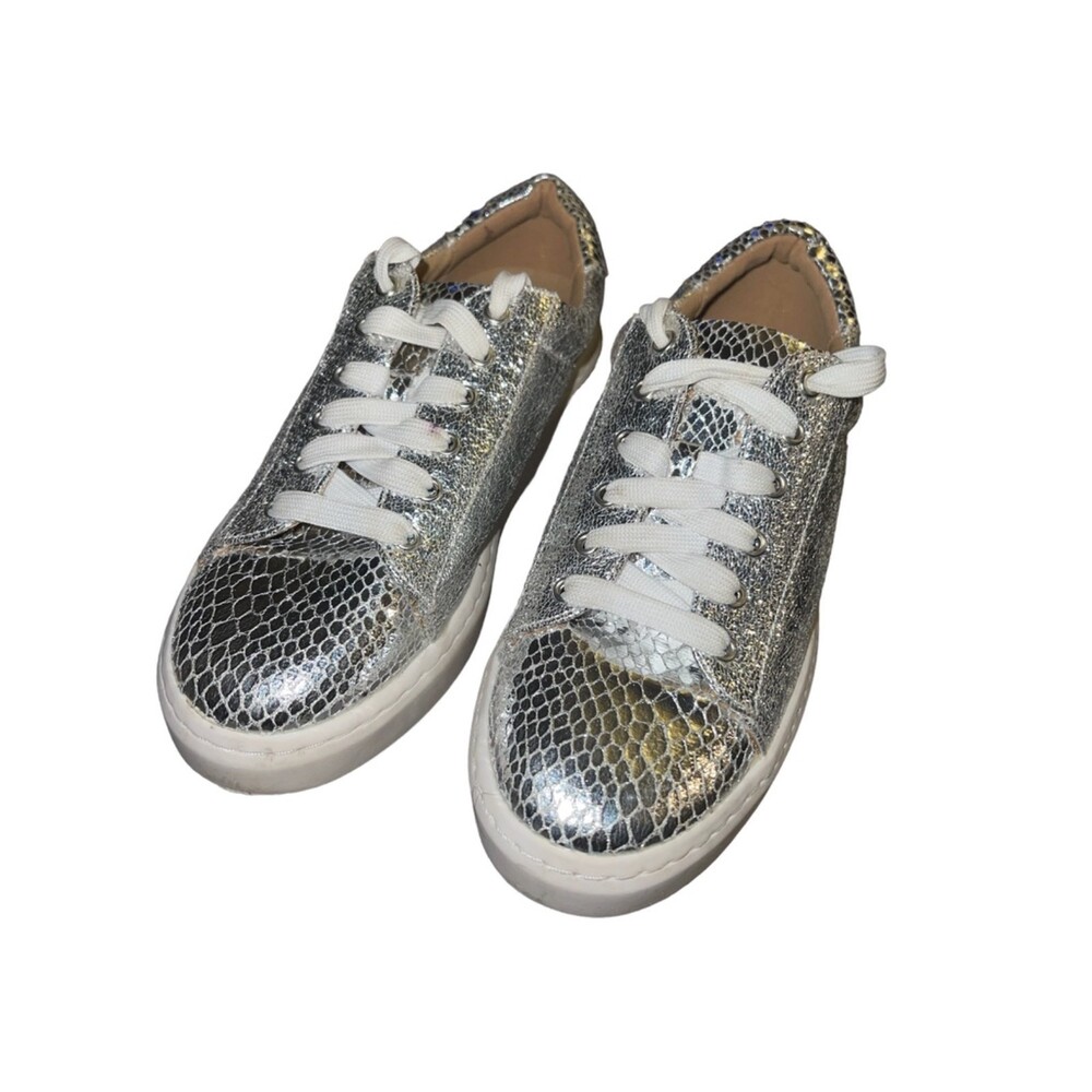 Design Lab Sneakers